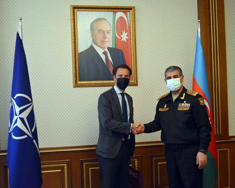 Zakir Həsənov NATO nümayəndəsi ilə görüşdü -  FOTO
