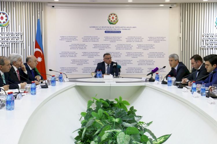 “Əmək və Məşğulluq” altsisteminə dair müzakirə aparılıb -  FOTO
