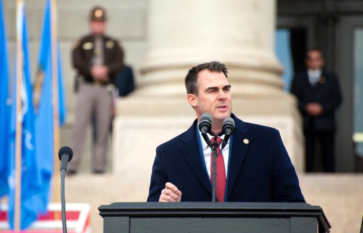 Oklahoma ştatının qubernatoru Azərbaycanla bağlı bəyannamə yayıb Oklahoma ştatının qubernatoru Azərbaycanla bağlı bəyannamə yayıb
