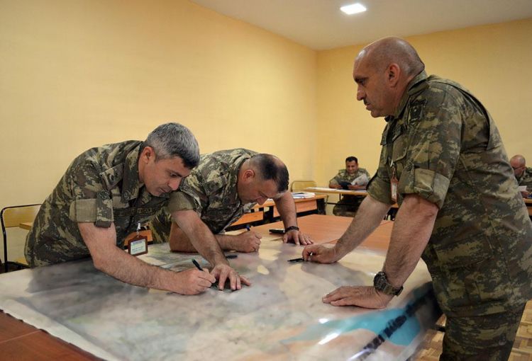 Ordumuz döyüş atışlı intensiv taktiki təlimlərə başladı -  FOTO/VİDEO