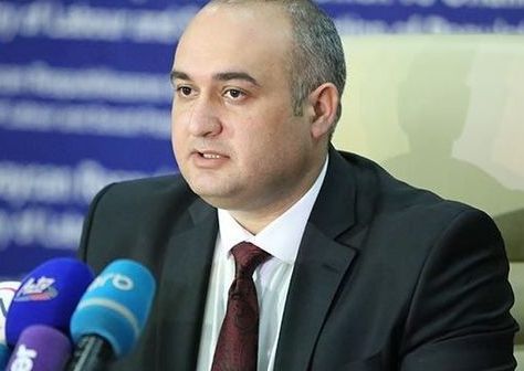 “Şəhid ailələri üçün Prezidentin aylıq təqaüdü 220 manatdan 500 manata çatdırılıb” -  DSMF sədri “Şəhid ailələri üçün Prezidentin aylıq təqaüdü 220 manatdan 500 manata çatdırılıb” -  DSMF sədri