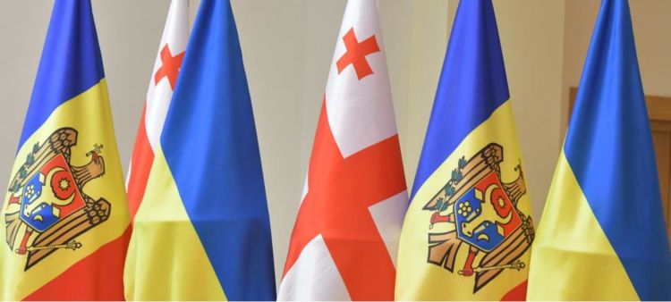 Aİ Ukrayna və Moldovaya namizəd statusu verdi