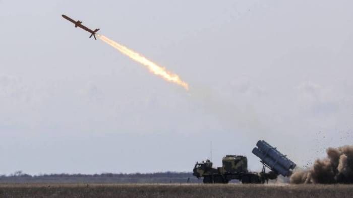 Rusların atdığı raket öz başlarına düşdü –  VİDEO