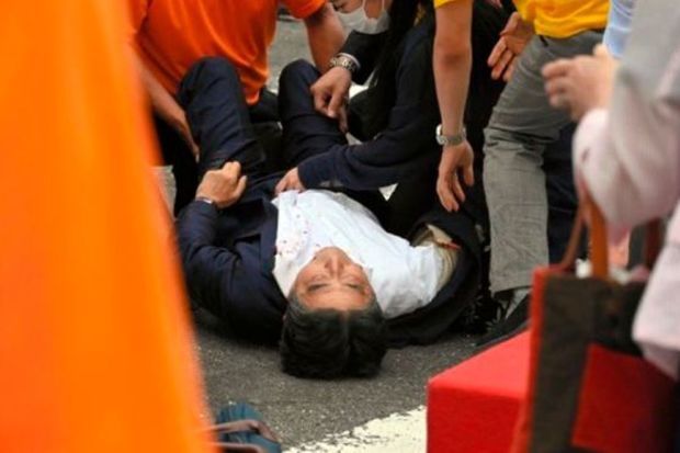 Yaponiyanın sabiq baş nazirinin ölümü rəsmən təsdiqləndi - FOTO/VİDEO - Yenilənib Yaponiyanın sabiq baş nazirinin ölümü rəsmən təsdiqləndi - FOTO/VİDEO - Yenilənib