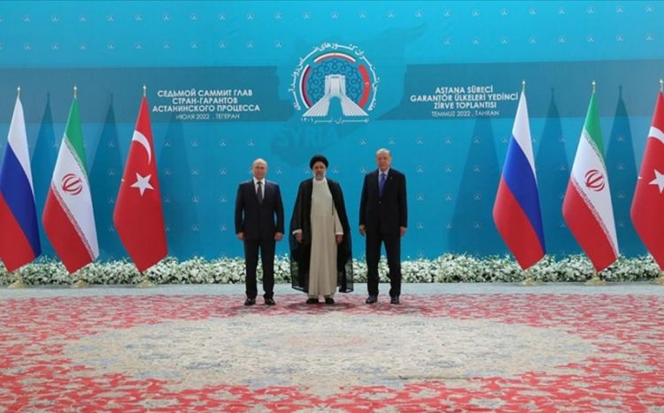 Tehranda Astana üçlüyünün sammiti başa çatıb