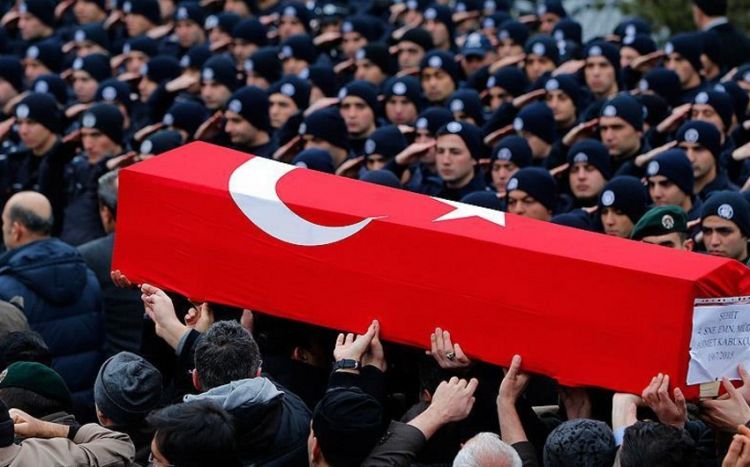 Türkiyədə terrorçularla atışmada beş nəfər şəhid olub Türkiyədə terrorçularla atışmada beş nəfər şəhid olub
