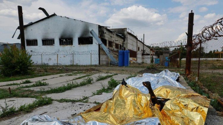 “Azov” alayının əsir döyüşçülərinin qətliamı:  Ukrayna və Rusiya bir-birini ittiham edir