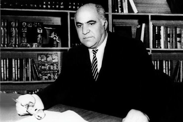 1 Avqust -  Azərbaycan Əlifbası Günüdür 1 Avqust -  Azərbaycan Əlifbası Günüdür