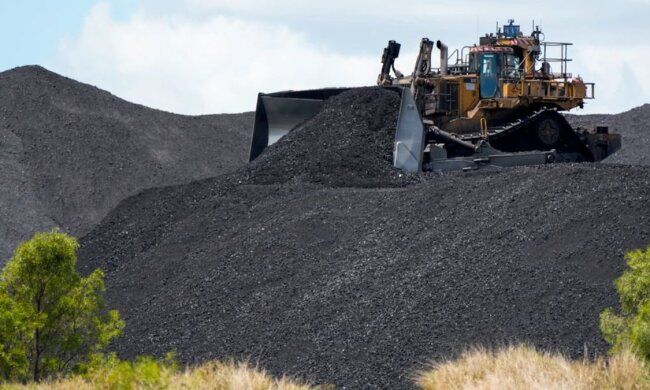 Rusiya Ukraynanın təbii sərvətlərini talayır - Ukrayna KİV Rusiya Ukraynanın təbii sərvətlərini talayır - Ukrayna KİV
