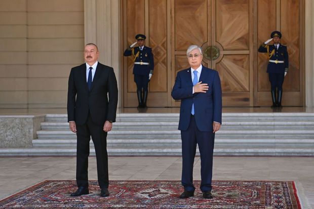 Qazaxıstan Prezidenti Kasım-Jomart Tokayevin rəsmi qarşılanma mərasimi olub –  YENİLƏNİB - VİDEO