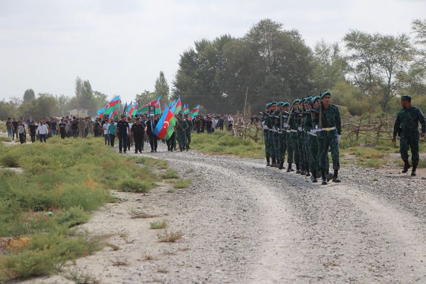 Şəhid Təbriz Rəhimov Yevlaxda dəfn edilib -  FOTO