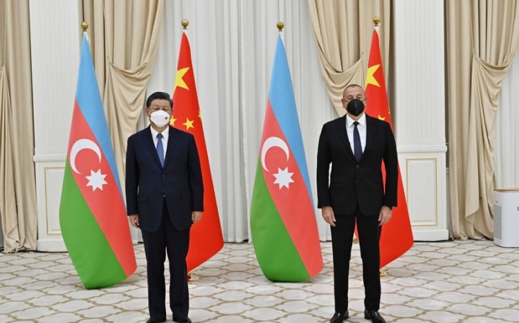 İlham Əliyev Çin lideri ilə görüşüb - FOTO - Yenilənib