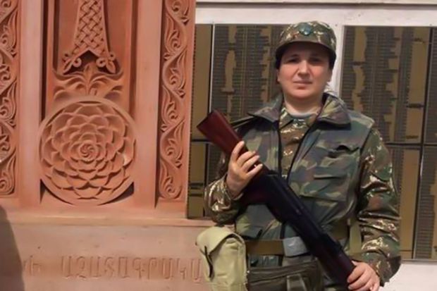 Azərbaycan Ordusu erməni qadın terrorçunu zərərsizləşdirib -  FOTO/VİDEO