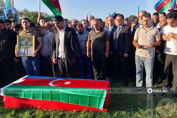 Astarada şəhid Cəmil Qurbanzadə dəfn edilib - FOTO Astarada şəhid Cəmil Qurbanzadə dəfn edilib - FOTO