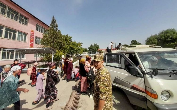 Tacikistanla atışmada Qırğızıstanın 46 vətəndaşı ölüb - Yenilənib Tacikistanla atışmada Qırğızıstanın 46 vətəndaşı ölüb - Yenilənib