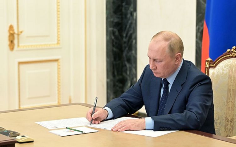 Putin Zaporojye və Xerson vilayətlərinin "müstəqilliyi"ni tanıdı