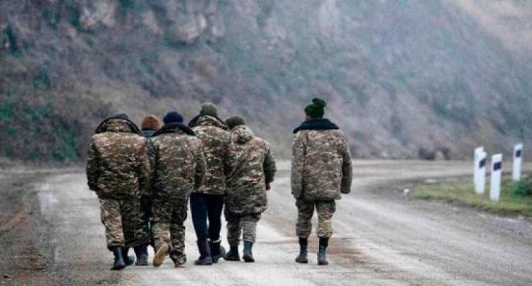 Azərbaycan 17 erməni hərbi əsiri geri qaytarıb