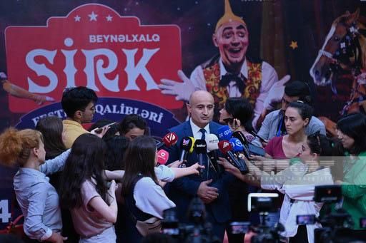 Bakı Dövlət Sirkində təmir başlayıb - FOTO Bakı Dövlət Sirkində təmir başlayıb - FOTO