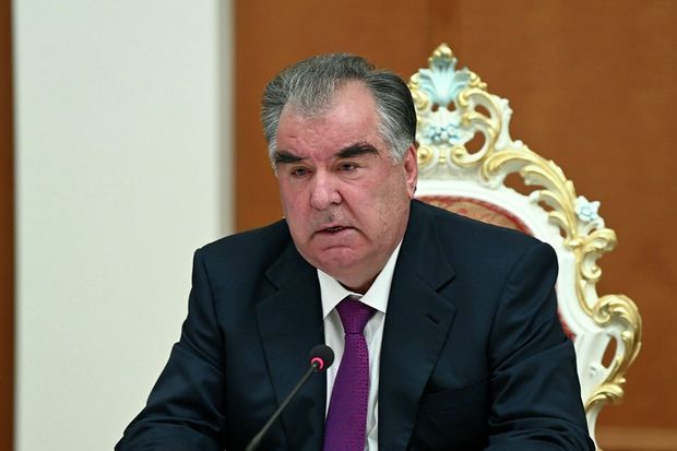 Tacikistan liderindən Putinə sərt sözlər:  “Biz yadplanetliyik?”
