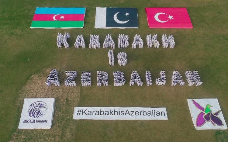 Pakistanda “Qarabağ Azərbaycandır”, “Zəfər Günü” adlı flaşmoblar keçirilib