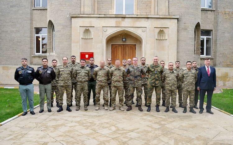 NATO Bakıda Azərbaycan hərbçilərinə təlim keçir