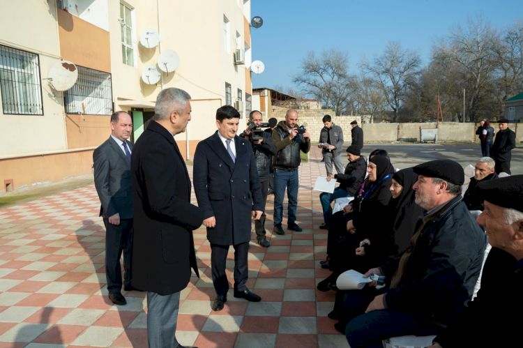 Regionlarda şəhid ailələri və müharibə əlillərinə 50 mənzil təqdim olundu - FOTO Regionlarda şəhid ailələri və müharibə əlillərinə 50 mənzil təqdim olundu - FOTO