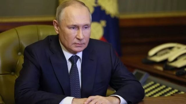 Putin: “Rusiyanın məqsədi rus xalqını birləşdirməkdir” Putin: “Rusiyanın məqsədi rus xalqını birləşdirməkdir”
