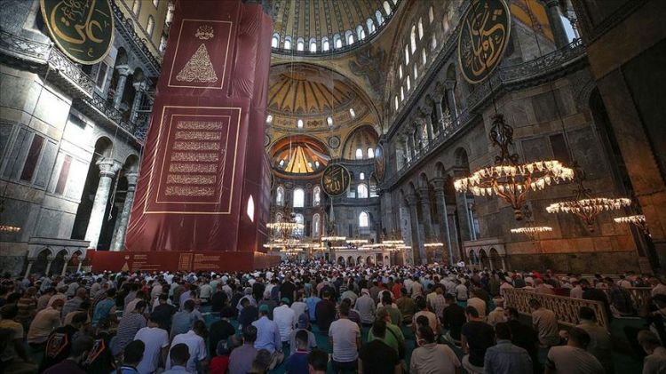 Ayasofyada namaz qılmaq günahdır! - Xristianların "Məsih"i - VİDEO