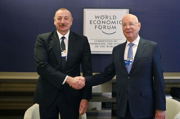 Prezident İlham Əliyev Dünya İqtisadi Forumunun sədri Klaus Şvab ilə görüşüb - YENİLƏNİB