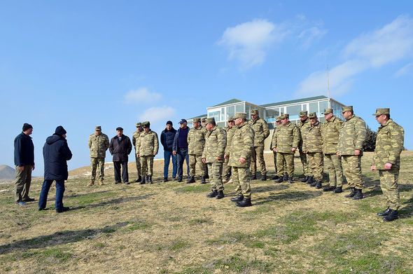 Azərbaycan Ordusunda britaniyalı mütəxəssislərin iştirakı ilə təlim kursu keçirilir - FOTO