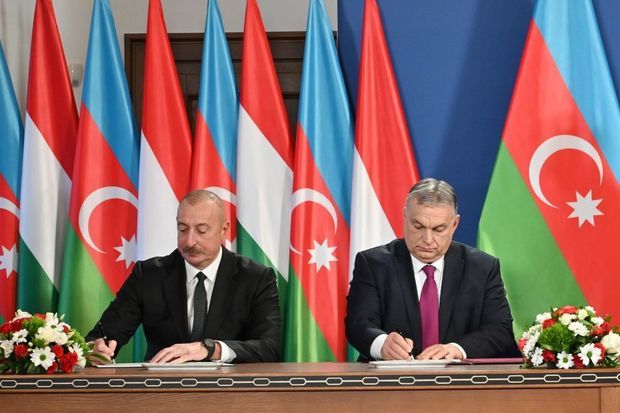 Budapeştdə Azərbaycan və Macarıstan arasında sənədlər imzalanıb -  FOTO