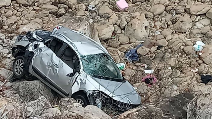 Qəzada ölən qadının qucaqladığı nəvəsi sağ qaldı - FOTO Qəzada ölən qadının qucaqladığı nəvəsi sağ qaldı - FOTO