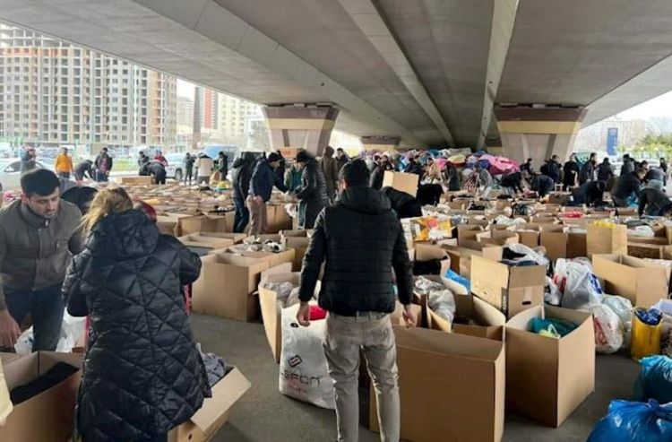 "Bəziləri qazilərin adından artistlik edir..." - Rey Kərimoğlu "Bəziləri qazilərin adından artistlik edir..." - Rey Kərimoğlu
