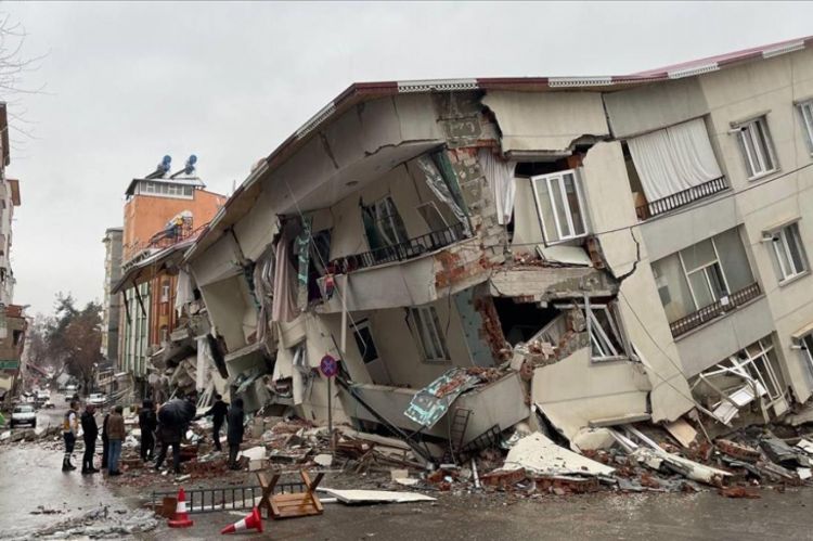 Türkiyədə zəlzələdə ölənlərin sayı  43 mini ötüb Türkiyədə zəlzələdə ölənlərin sayı  43 mini ötüb