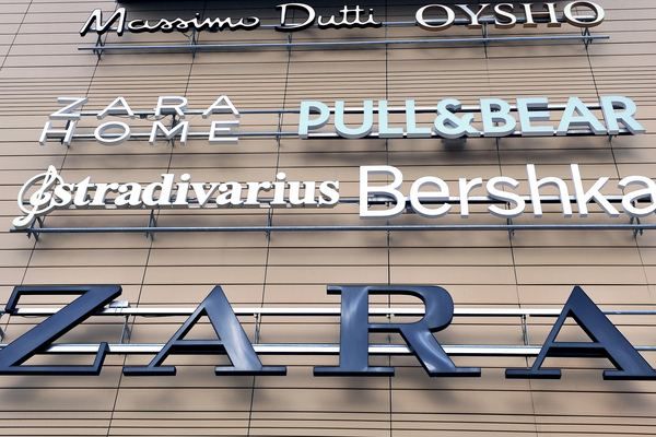 Üç məşhur brend Rusiyada yeni adla fəaliyyətini bərpa edir