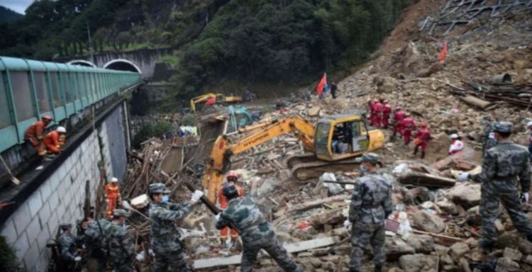 Təbii fəlakət nəticəsində ölənlərin sayı artdı Təbii fəlakət nəticəsində ölənlərin sayı artdı