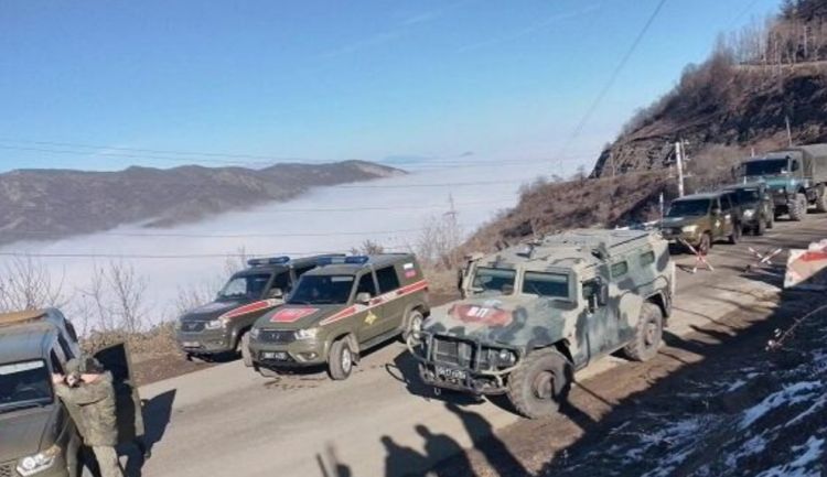 Sülhməramlıların 13 avtomobili ərazidən keçdi Sülhməramlıların 13 avtomobili ərazidən keçdi