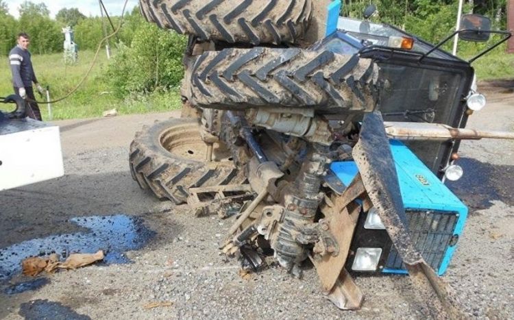 Kəlbəcərdə traktor aşıb, sürücü xəsarət alıb