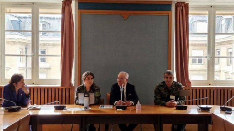 Fransız deputatlar PKK/YPG üzvlərini qonaq edib