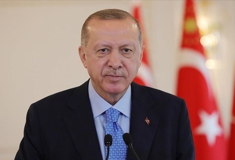 Ərdoğan səfirimizi və xilasedicilərimizi təltif edib Ərdoğan səfirimizi və xilasedicilərimizi təltif edib