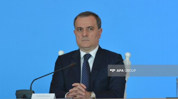 Ceyhun Bayramov: Məcburi köçkünlərin öz torpaqlarına geri qayıtması həm siyasi, həm strateji əhəmiyyət daşıyır Ceyhun Bayramov: Məcburi köçkünlərin öz torpaqlarına geri qayıtması həm siyasi, həm strateji əhəmiyyət daşıyır