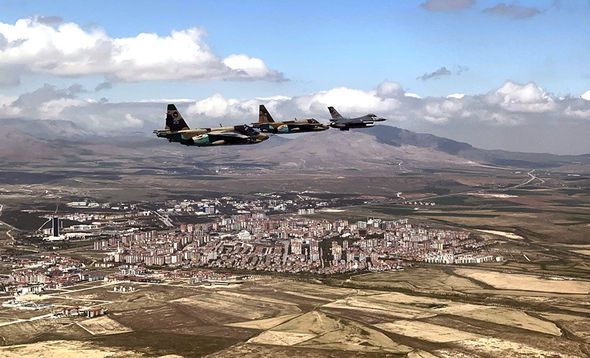 “Anadolu Qartalı - 2023”: Pilotlarımız çətin manevrlərlə düşməndən yayınmağı məşq ediblər - VİDEO