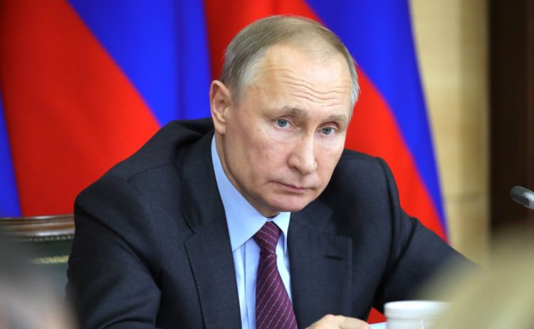 Putin yalnız iki nəfərdən qorxur və hörmət edir -  keçmiş "KQB" zabiti Putin yalnız iki nəfərdən qorxur və hörmət edir -  keçmiş "KQB" zabiti