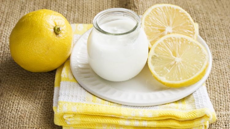 Südə limon sıxıb bir gecə saxlayın –  Möcüzəvi faydası