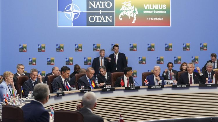 NATO ölkələri Rusiyanı regionun təhlükəsizliyinə əsas təhdid adlandırıb