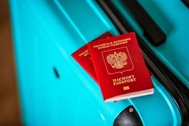 Çeçenistanda 30 yaşına çatmayanlara valideynləri olmadan xarici pasport verilməyəcək