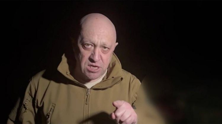 İddia: Priqojinin təyyarəsi "hava-yer" raketi ilə vurulub -  Reuters İddia: Priqojinin təyyarəsi "hava-yer" raketi ilə vurulub -  Reuters