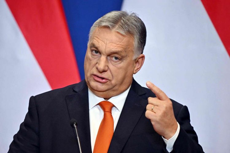 Orban: Tramp Qərb dünyasını xilas edəcək adamdır