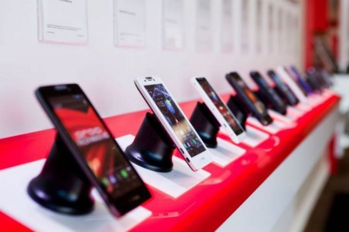 Azərbaycana gətirilən mobil cihazların qeydiyyata alınmasına görə  rüsum azaldılır