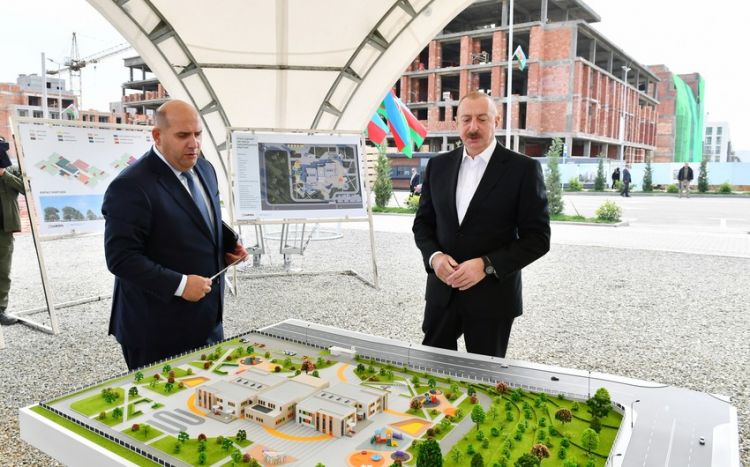 Füzuli şəhərində 240 yerlik uşaq bağçasının təməli qoyulub - Yenilənib Füzuli şəhərində 240 yerlik uşaq bağçasının təməli qoyulub - Yenilənib